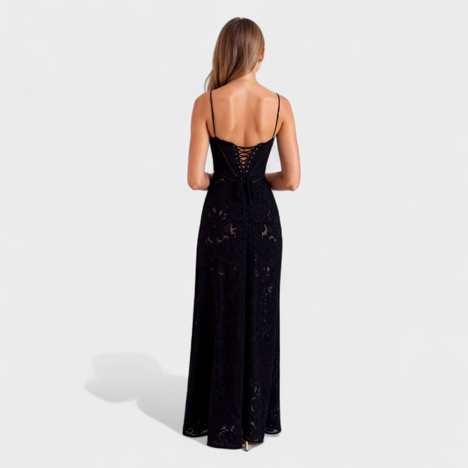 Verona - Vestido maxi em renda floral