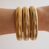 Bracelete canelada — vista 2