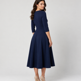 Leonor | Vestido Midi Fluido de Cintura Marcada