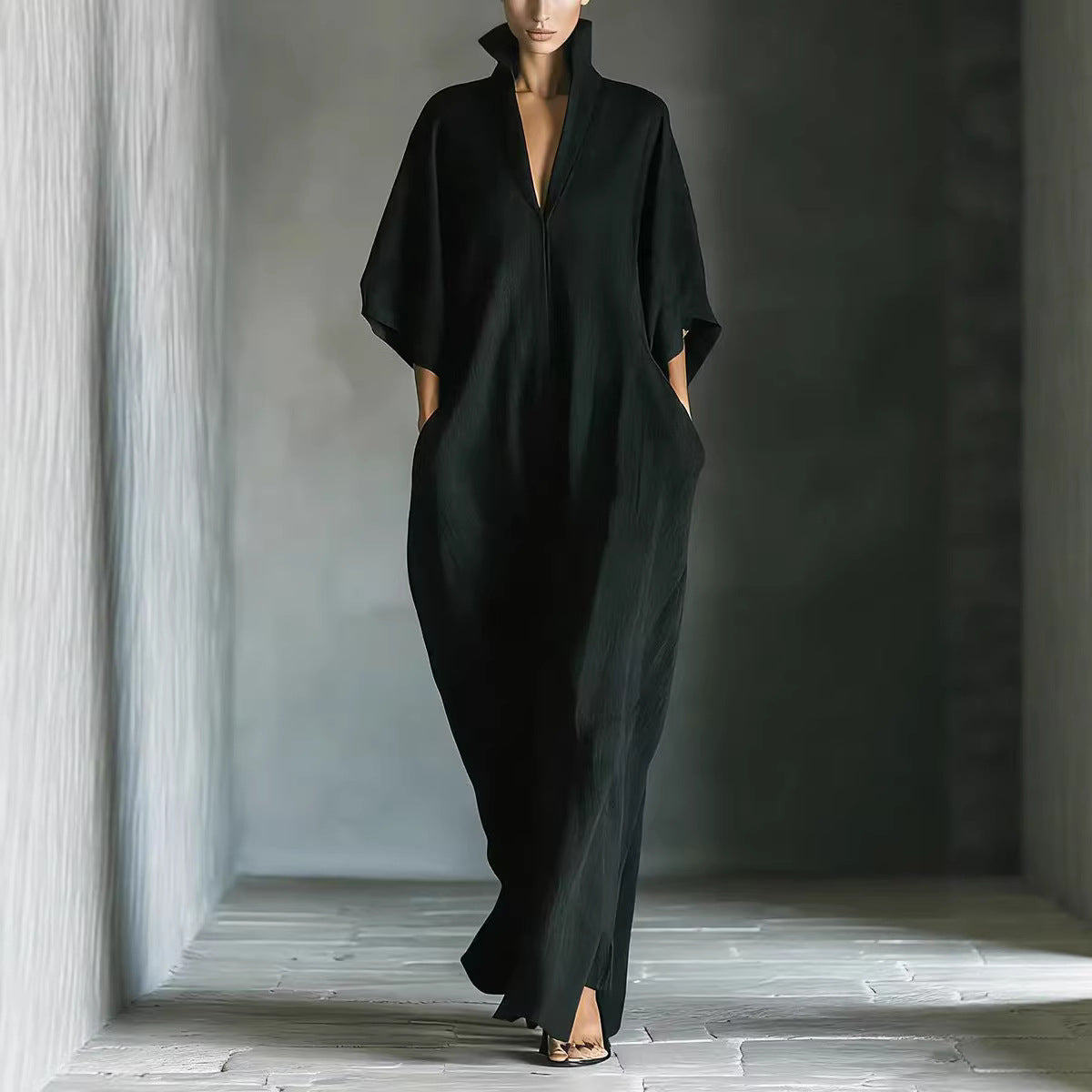 Alina - Vestido longo com mangas 3/4 e decote em V