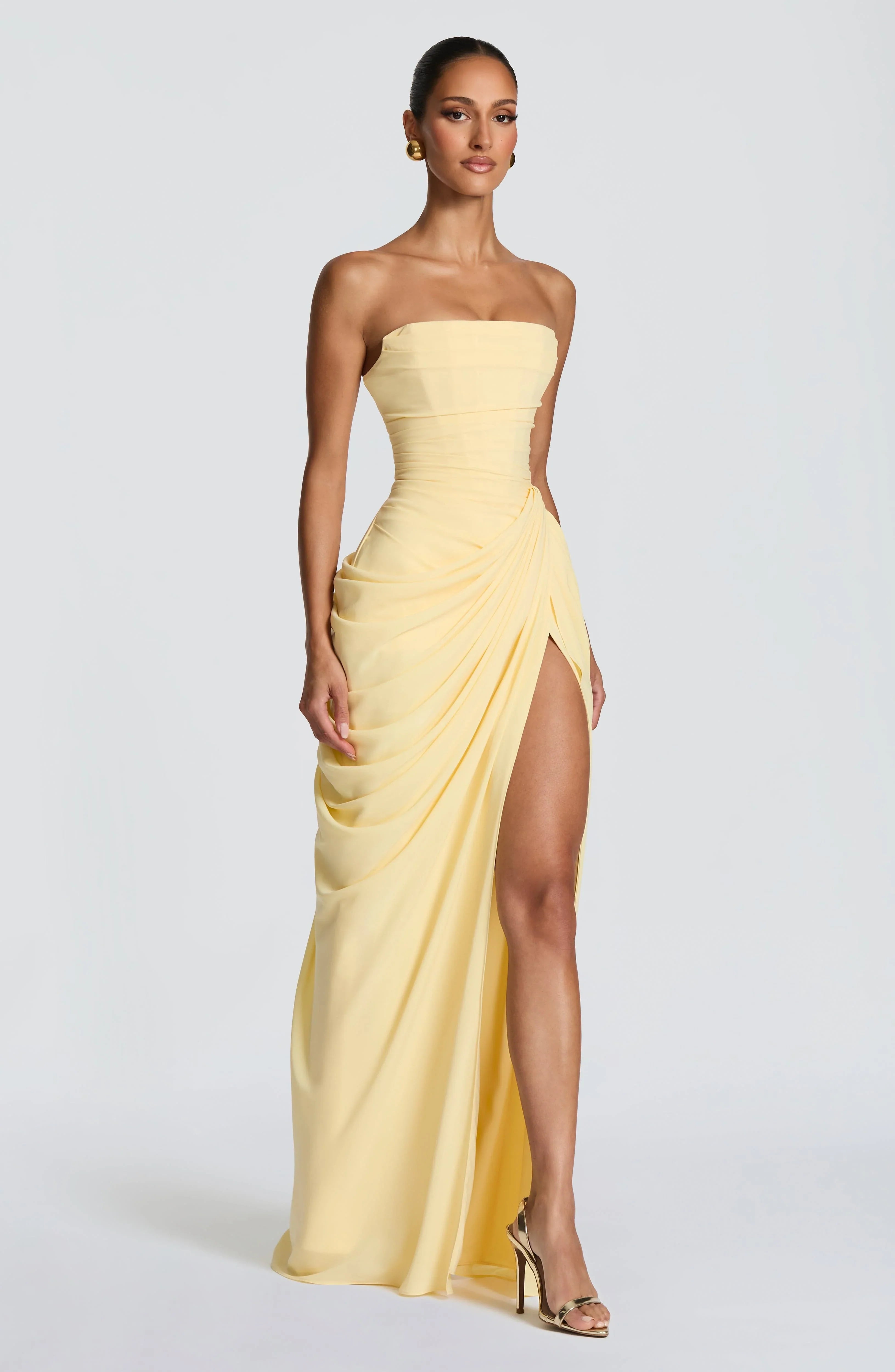 Adriana - Vestido Longo Drapeado com Fenda — vista 4